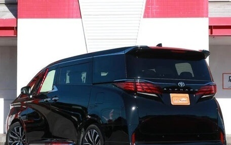 Toyota Alphard, 2025 год, 9 600 000 рублей, 8 фотография