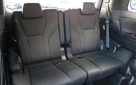 Toyota Alphard, 2025 год, 9 600 000 рублей, 21 фотография