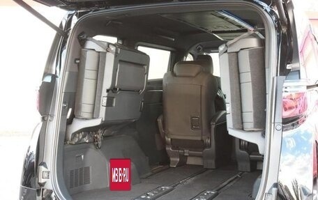 Toyota Alphard, 2025 год, 9 600 000 рублей, 23 фотография