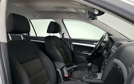 Skoda Octavia, 2012 год, 920 000 рублей, 17 фотография