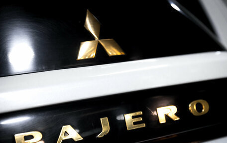 Mitsubishi Pajero IV, 2021 год, 3 390 000 рублей, 10 фотография