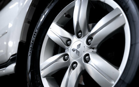 Mitsubishi Pajero IV, 2021 год, 3 390 000 рублей, 13 фотография