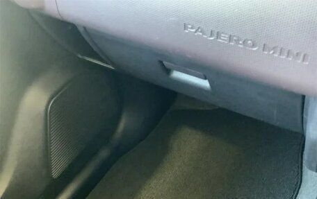 Mitsubishi Pajero Mini II, 2012 год, 504 000 рублей, 29 фотография