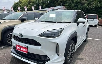 Toyota Yaris Cross, 2023 год, 1 675 000 рублей, 1 фотография