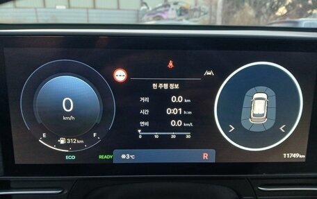 Hyundai Kona, 2023 год, 2 260 000 рублей, 6 фотография