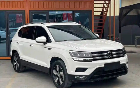Volkswagen Tharu, 2022 год, 1 399 000 рублей, 3 фотография