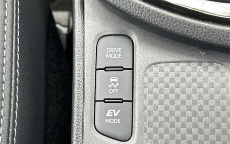 Toyota Yaris Cross, 2023 год, 1 675 000 рублей, 12 фотография