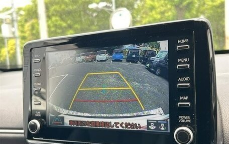 Toyota Yaris Cross, 2023 год, 1 675 000 рублей, 9 фотография