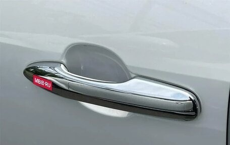 Toyota Yaris Cross, 2023 год, 1 675 000 рублей, 31 фотография