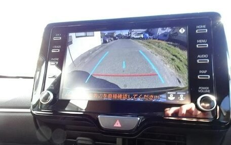 Toyota Yaris Cross, 2023 год, 1 567 000 рублей, 13 фотография