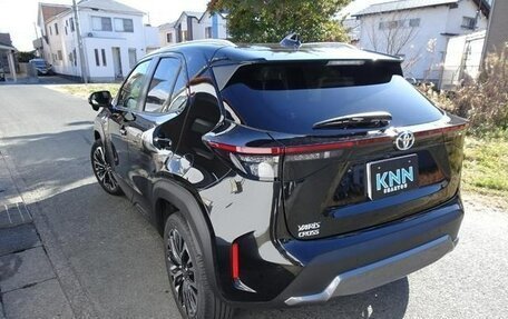 Toyota Yaris Cross, 2023 год, 1 567 000 рублей, 21 фотография