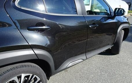 Toyota Yaris Cross, 2023 год, 1 567 000 рублей, 26 фотография