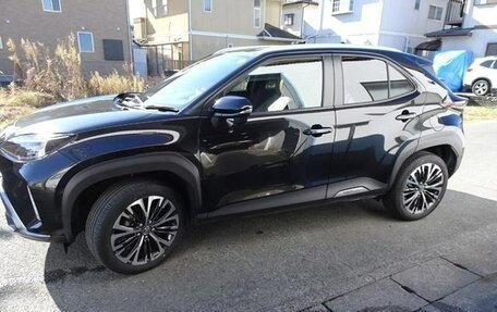 Toyota Yaris Cross, 2023 год, 1 567 000 рублей, 22 фотография