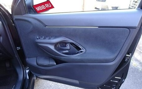 Toyota Yaris Cross, 2023 год, 1 567 000 рублей, 34 фотография