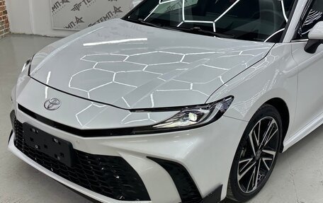 Toyota Camry, 2024 год, 3 850 000 рублей, 5 фотография