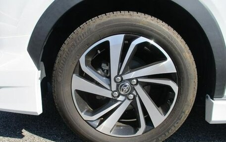 Toyota Raize I, 2023 год, 1 370 000 рублей, 9 фотография