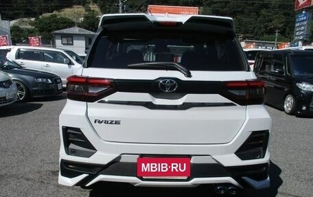 Toyota Raize I, 2023 год, 1 370 000 рублей, 7 фотография