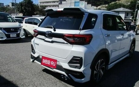 Toyota Raize I, 2023 год, 1 370 000 рублей, 2 фотография