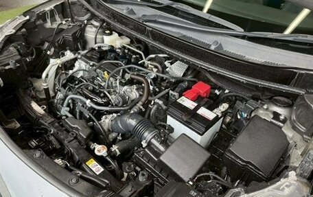 Toyota Yaris Cross, 2023 год, 1 693 000 рублей, 37 фотография