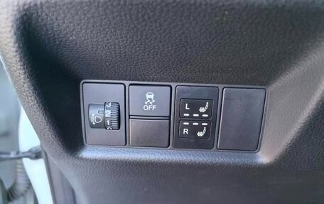 Honda Fit, 2023 год, 1 180 000 рублей, 14 фотография