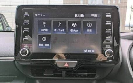 Toyota Yaris, 2023 год, 1 115 000 рублей, 11 фотография