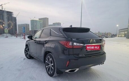Lexus RX IV рестайлинг, 2018 год, 4 250 000 рублей, 3 фотография