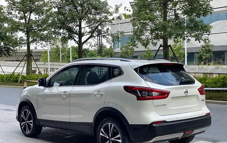 Nissan Qashqai, 2022 год, 1 450 000 рублей, 6 фотография