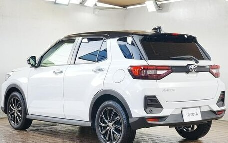 Toyota Raize I, 2023 год, 1 296 000 рублей, 2 фотография