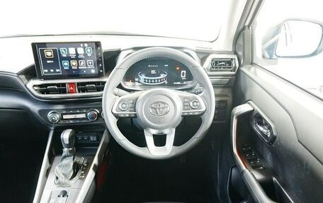 Toyota Raize I, 2023 год, 1 296 000 рублей, 6 фотография