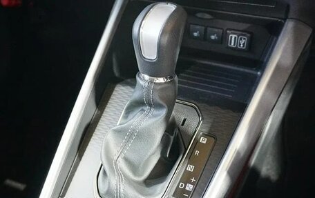 Toyota Raize I, 2023 год, 1 296 000 рублей, 13 фотография