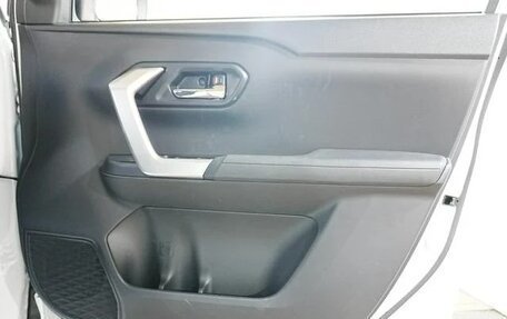 Toyota Raize I, 2023 год, 1 296 000 рублей, 28 фотография