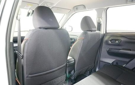 Toyota Raize I, 2023 год, 1 296 000 рублей, 35 фотография