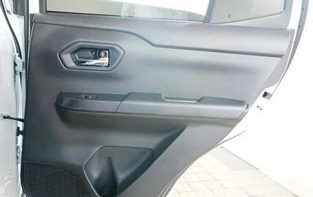 Toyota Raize I, 2023 год, 1 296 000 рублей, 34 фотография