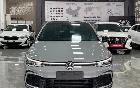 Volkswagen Golf VIII, 2023 год, 1 300 000 рублей, 2 фотография