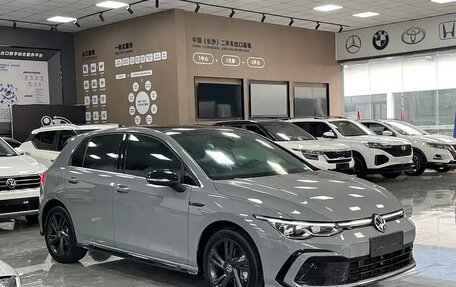 Volkswagen Golf VIII, 2023 год, 1 300 000 рублей, 3 фотография