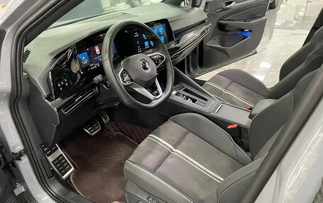 Volkswagen Golf VIII, 2023 год, 1 300 000 рублей, 7 фотография