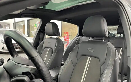 Volkswagen Golf VIII, 2023 год, 1 300 000 рублей, 10 фотография