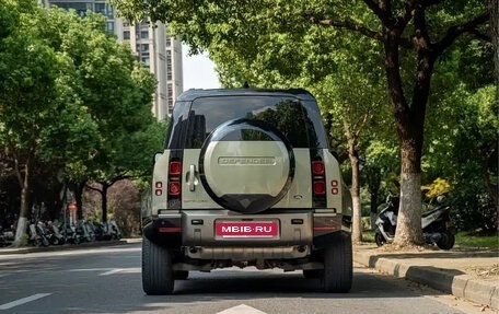 Land Rover Defender II, 2024 год, 9 837 450 рублей, 5 фотография