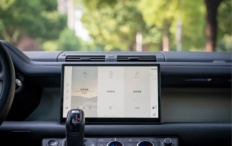 Land Rover Defender II, 2024 год, 9 837 450 рублей, 15 фотография