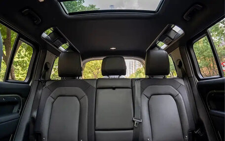 Land Rover Defender II, 2024 год, 9 837 450 рублей, 13 фотография