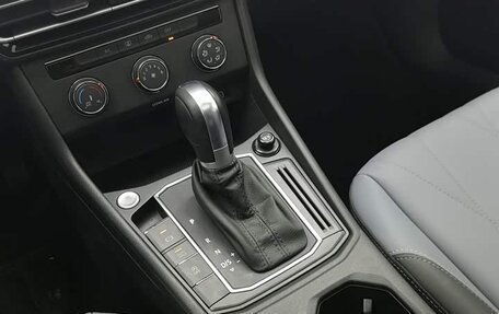 Volkswagen Lavida, 2022 год, 1 300 000 рублей, 13 фотография