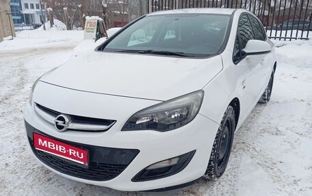Opel Astra J, 2013 год, 820 000 рублей, 1 фотография