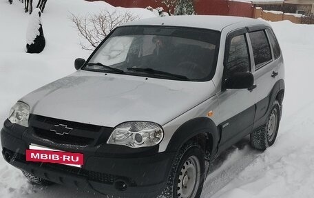 Chevrolet Niva I рестайлинг, 2009 год, 450 000 рублей, 3 фотография