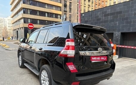 Toyota Land Cruiser Prado 150 рестайлинг 2, 2015 год, 3 750 000 рублей, 6 фотография
