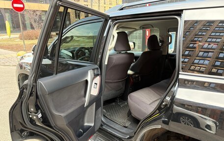 Toyota Land Cruiser Prado 150 рестайлинг 2, 2015 год, 3 750 000 рублей, 24 фотография