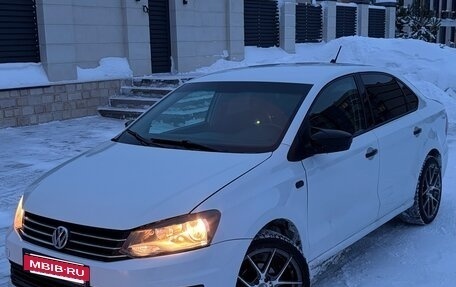 Volkswagen Polo VI (EU Market), 2018 год, 849 000 рублей, 2 фотография
