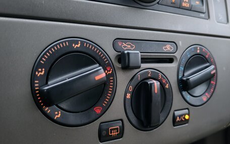 Nissan Tiida, 2008 год, 530 000 рублей, 11 фотография