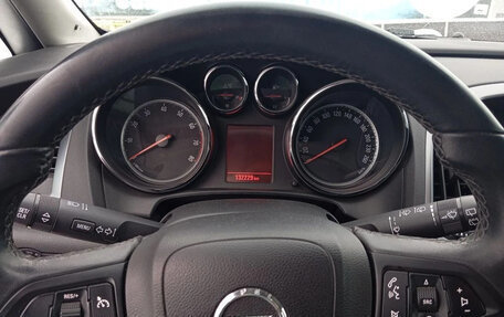 Opel Astra J, 2013 год, 820 000 рублей, 6 фотография