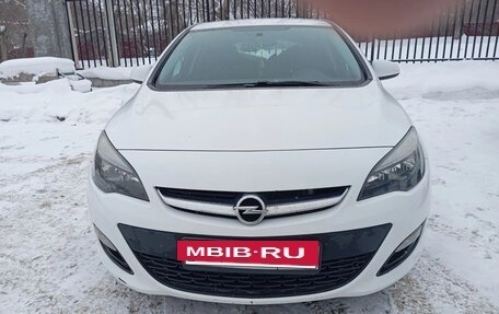 Opel Astra J, 2013 год, 820 000 рублей, 3 фотография