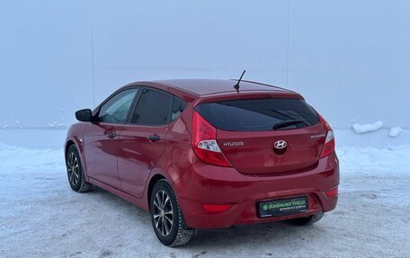 Hyundai Solaris II рестайлинг, 2012 год, 725 000 рублей, 7 фотография
